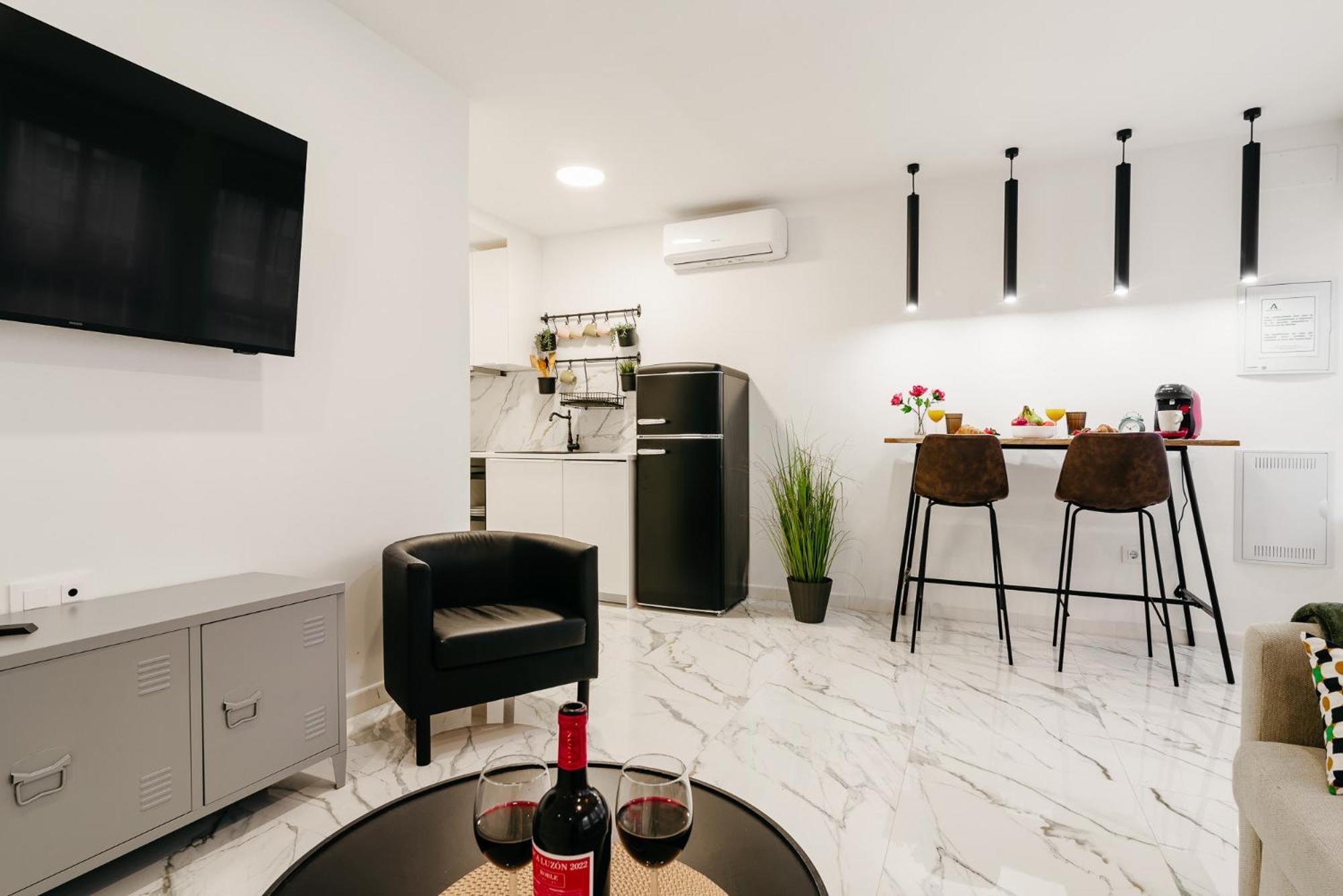 Casa Paca Triana Centro De Sevilla מראה חיצוני תמונה